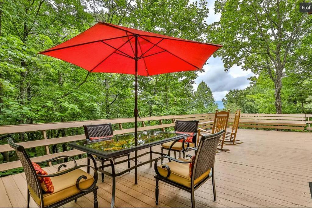 Blue Ridge Bliss- Spacious Cabin, Pets, Hot Tub! ภายนอก รูปภาพ